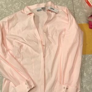 👑 NWT Chico’s Pink Button Down Blouse